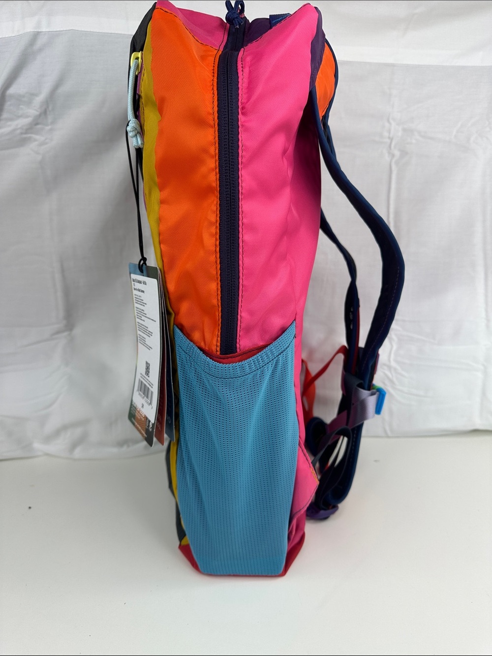 Cotopaxi Batac Del Día 16L Backpack One-of-a-Kind Multicolor Lightweight Daypack - Picture 3 of 6